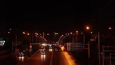 车流夜景灯光天桥夜景视频的预览图